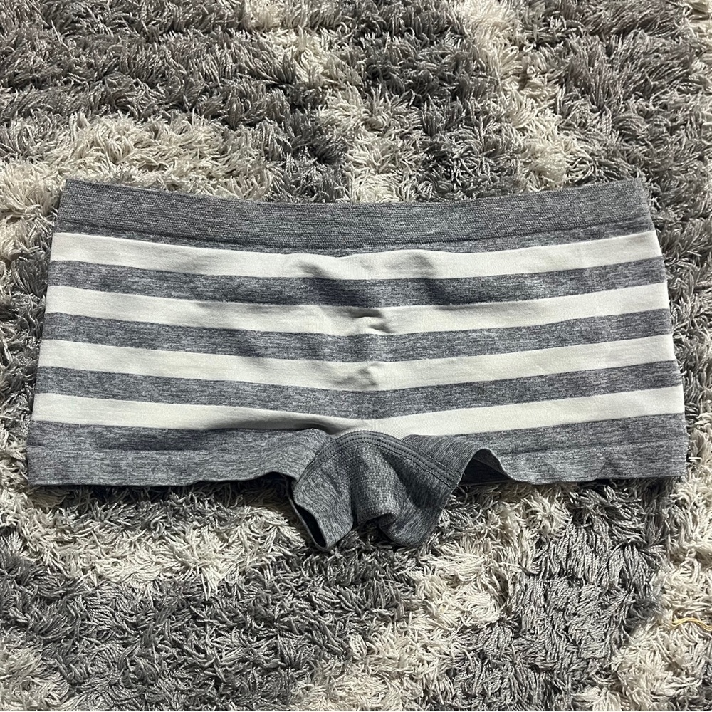 Girl's Grey and White Striped Boy-Short Style Underwear - Picture 2 of 4